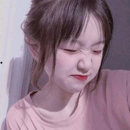 网红抖音小七图片,镜头下的她美得让人心动