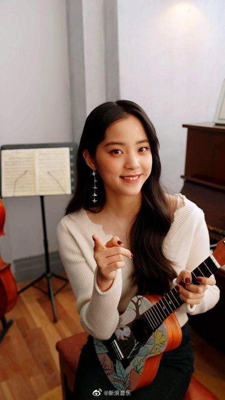 娱乐吃瓜欧阳娜娜视频在线观看,娱乐现场，笑料连连